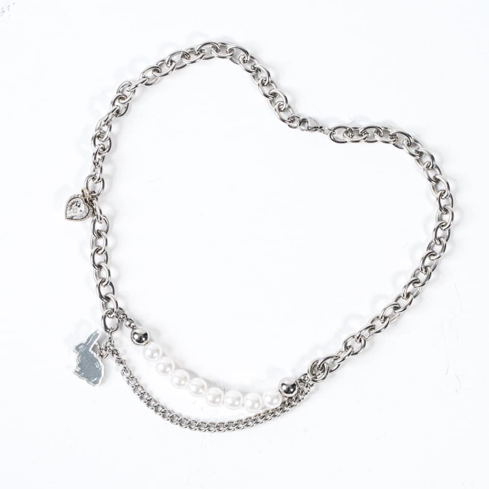 TOU3 - PEARL SLIVER RABBIT NECKLACE